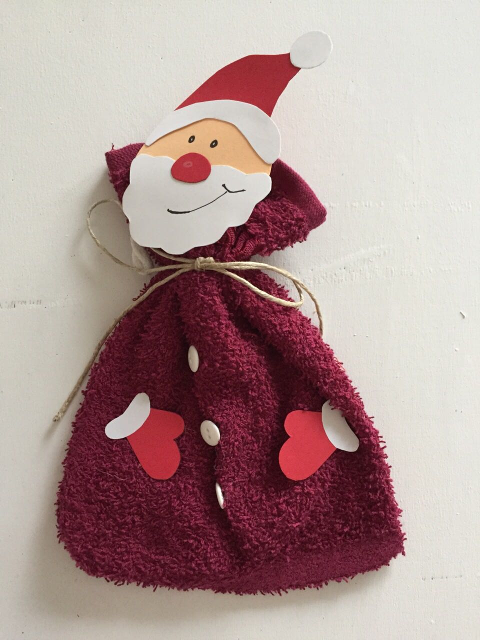 Adventskalender Weihnachtsmänner aus Waschlappen